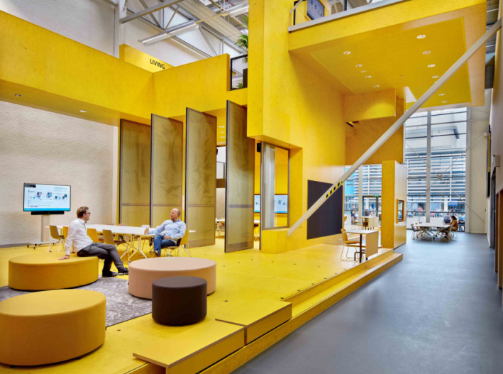 使用枢轴门提升您的设计的6种方法